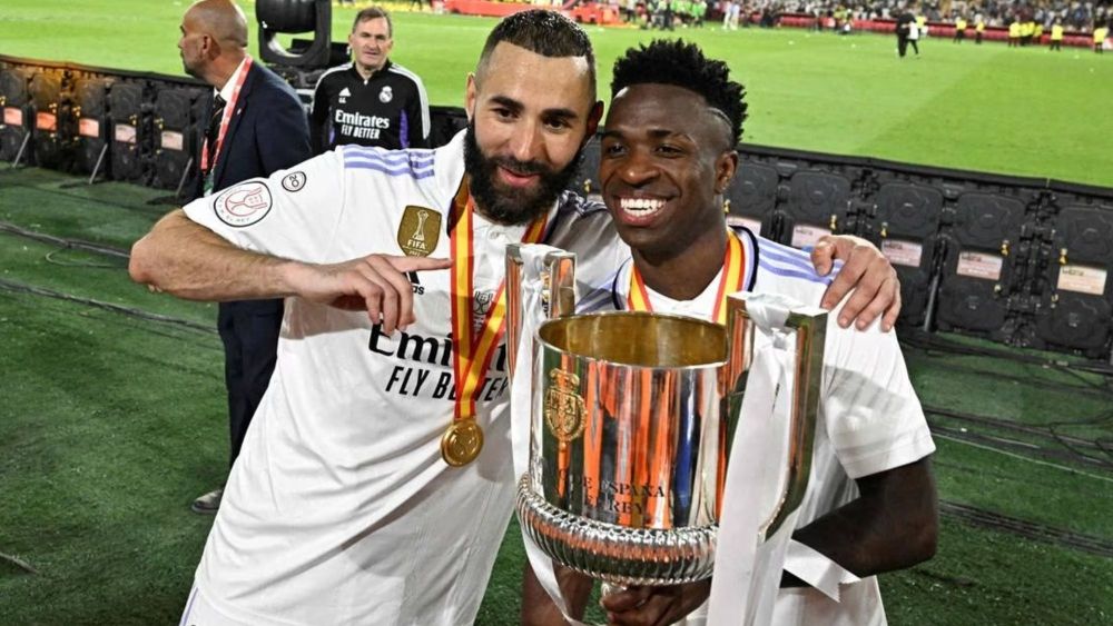 Vinicius a lágrima viva tras hacerse oficial la salida de Benzema su