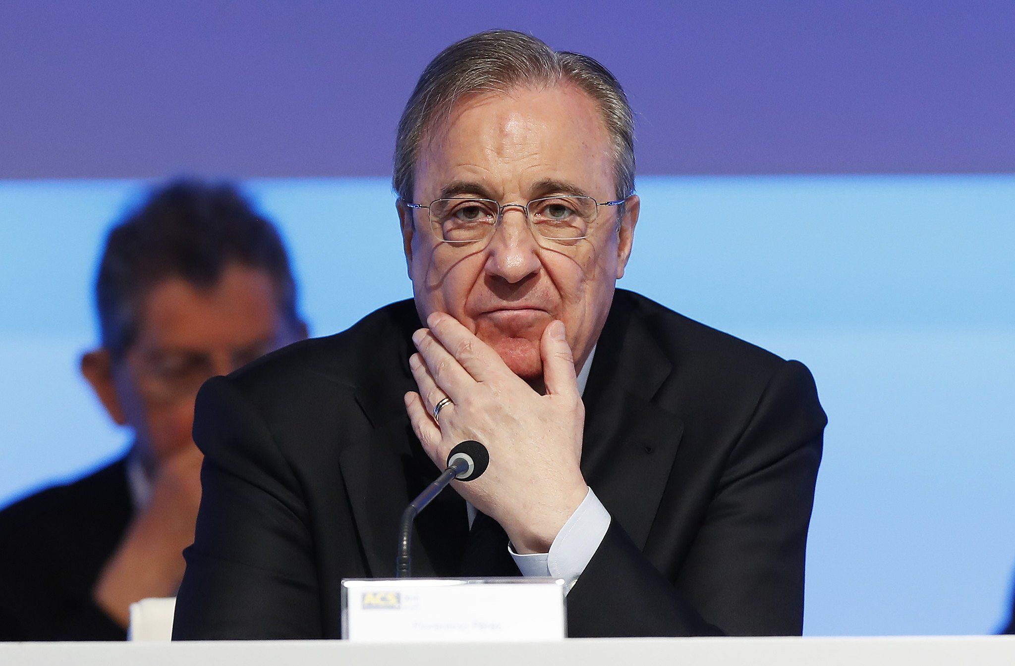 Florentino Pérez tiene una deuda con el madridismo