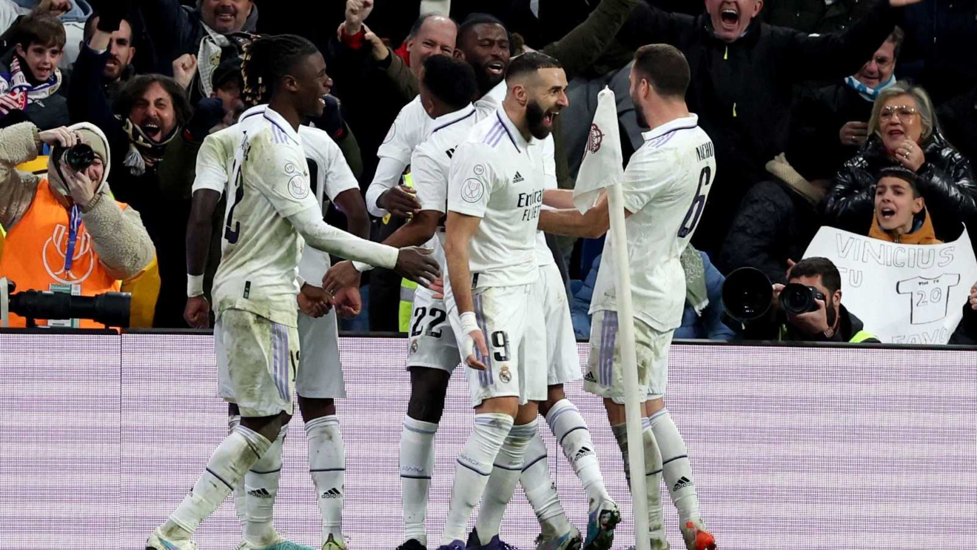 Ceballos celebró el gol del empate como si lo hubiera anotado él mismo