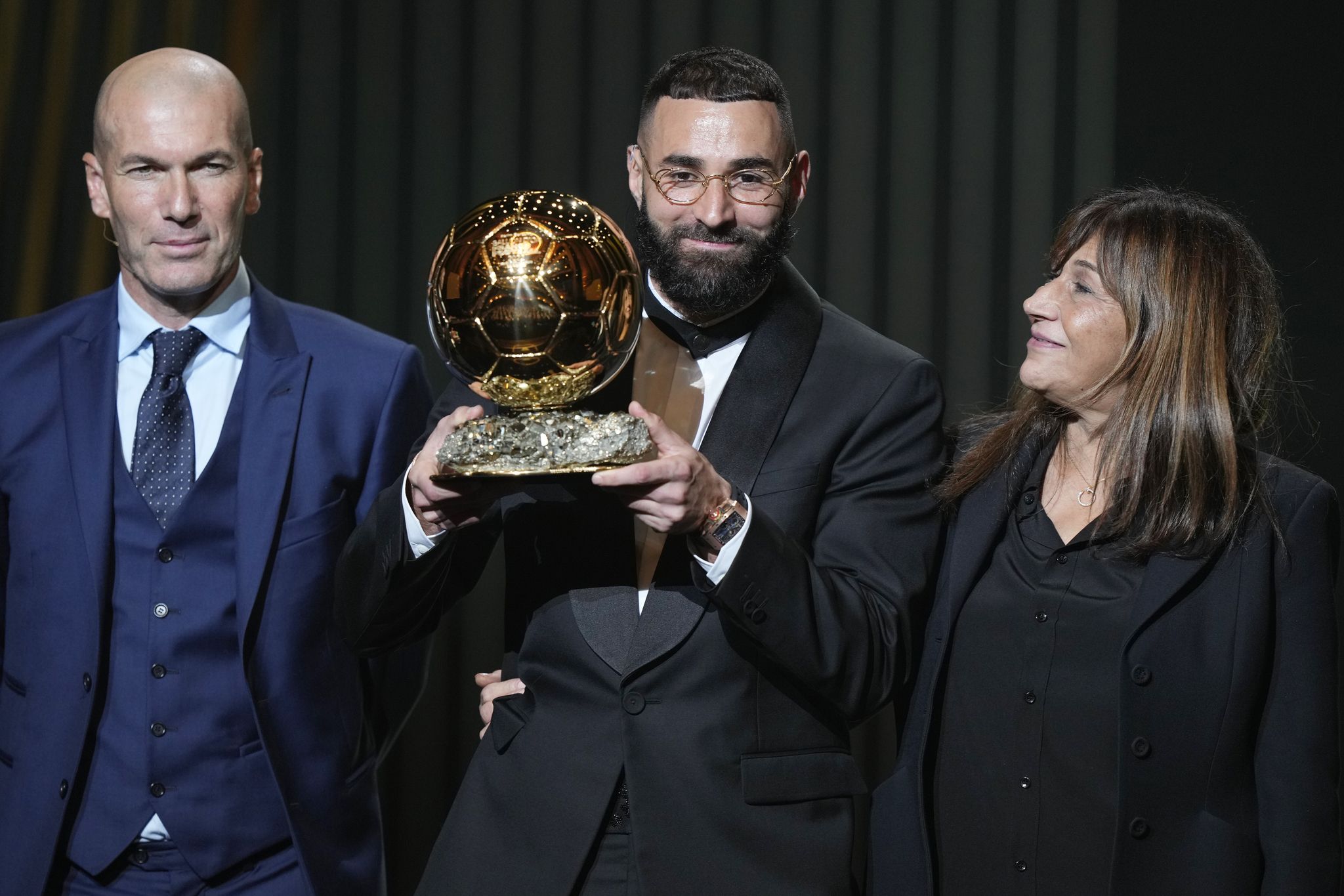 Karim Benzema fue galardonado como Balón de Oro 2022