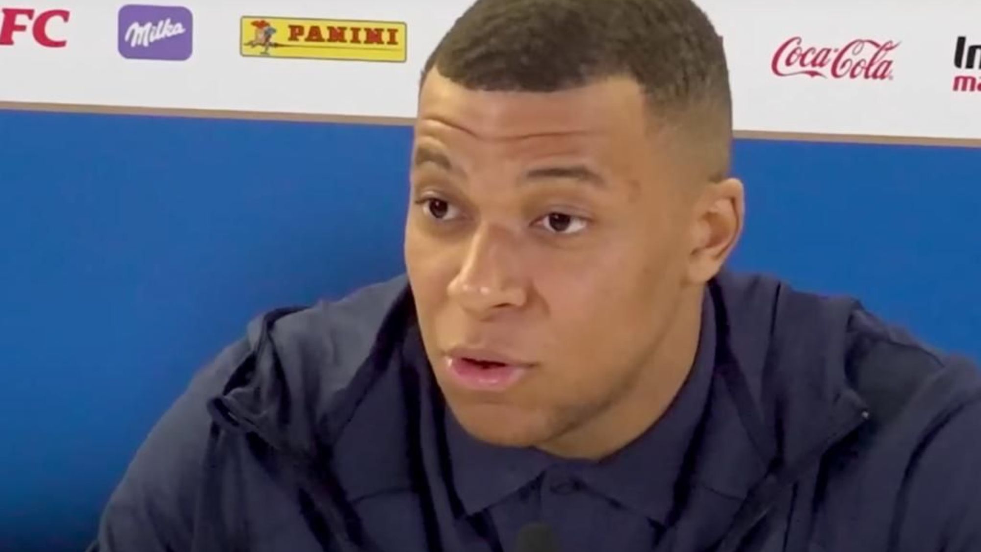 Mbappé echa leña al fuego y lanza una indirecta: “No hablo por hablar…”