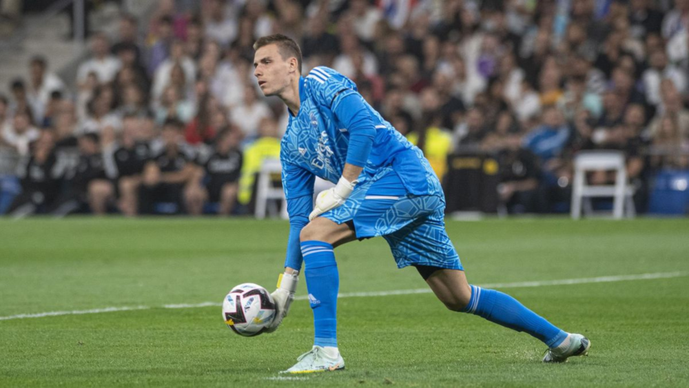 El Real Madrid Tiene Un Problema En La Portería Lunin Ha Pedido Salir