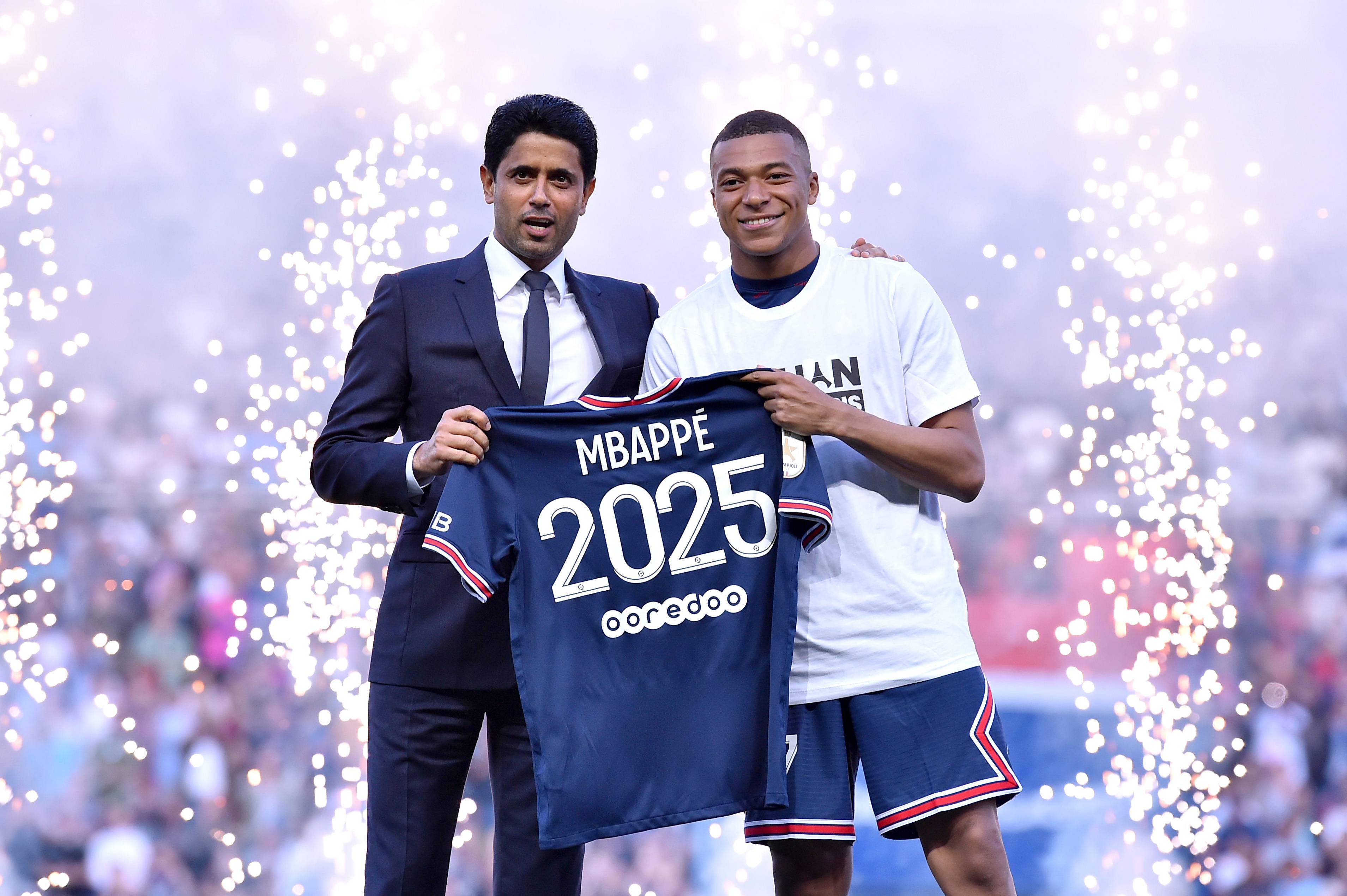 Hermel desmintió a Faiza Lamari tras la revelación del contrato de Mbappé con el PSG