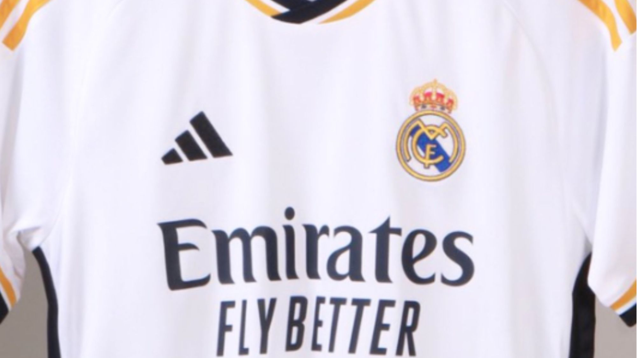 Ya están publicadas las tres camisetas del Real Madrid de la 20232024