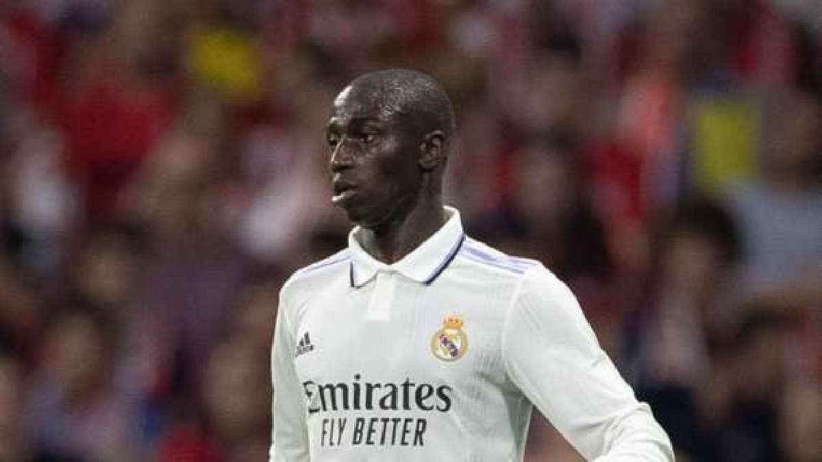 Ferland Mendy es el lateral izquierdo titular del Real Madrid 