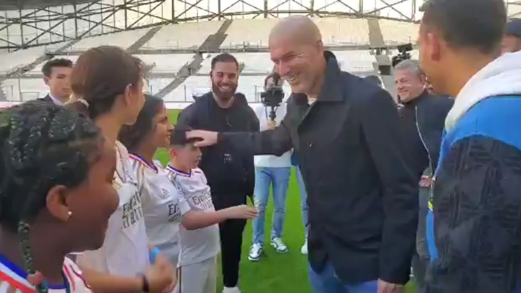 Emociona al verlo: el detallazo de Zidane en Francia que ya es viral