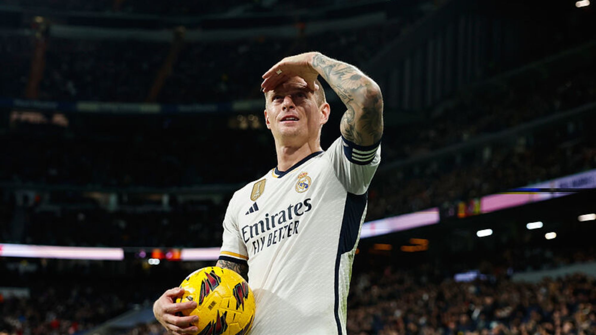 El dilema de Kroos a partir de junio: retirarse en el Real Madrid o aceptar la oferta de su gran amigo