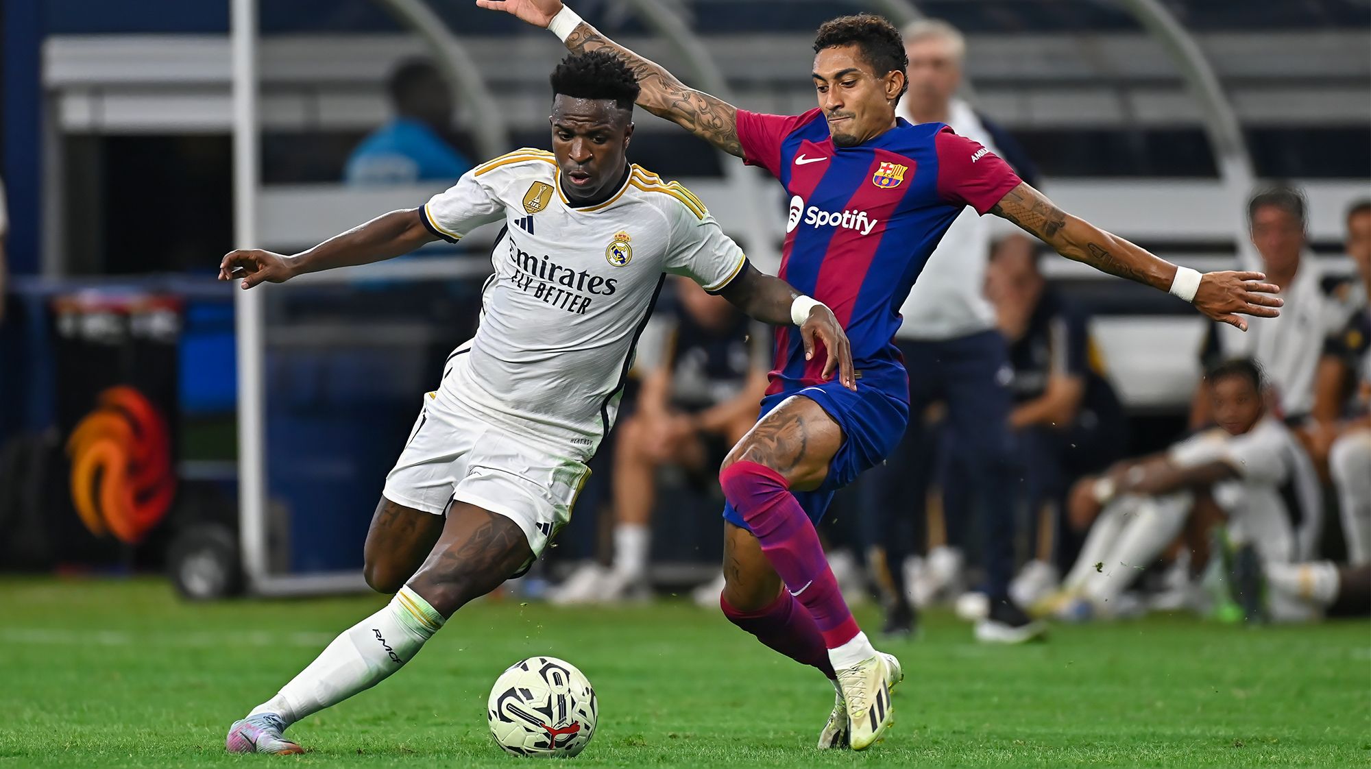 Vinicius cobra su venganza con un jugador del Barça después de un año: "Tú, el año q..."