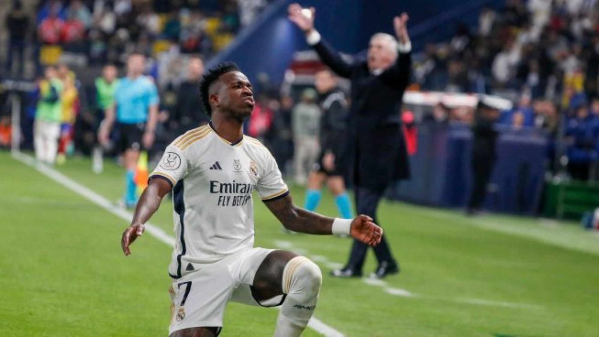 Un histórico de la Premier League azota a Vinicius y al Real Madrid: “Es de chiste”