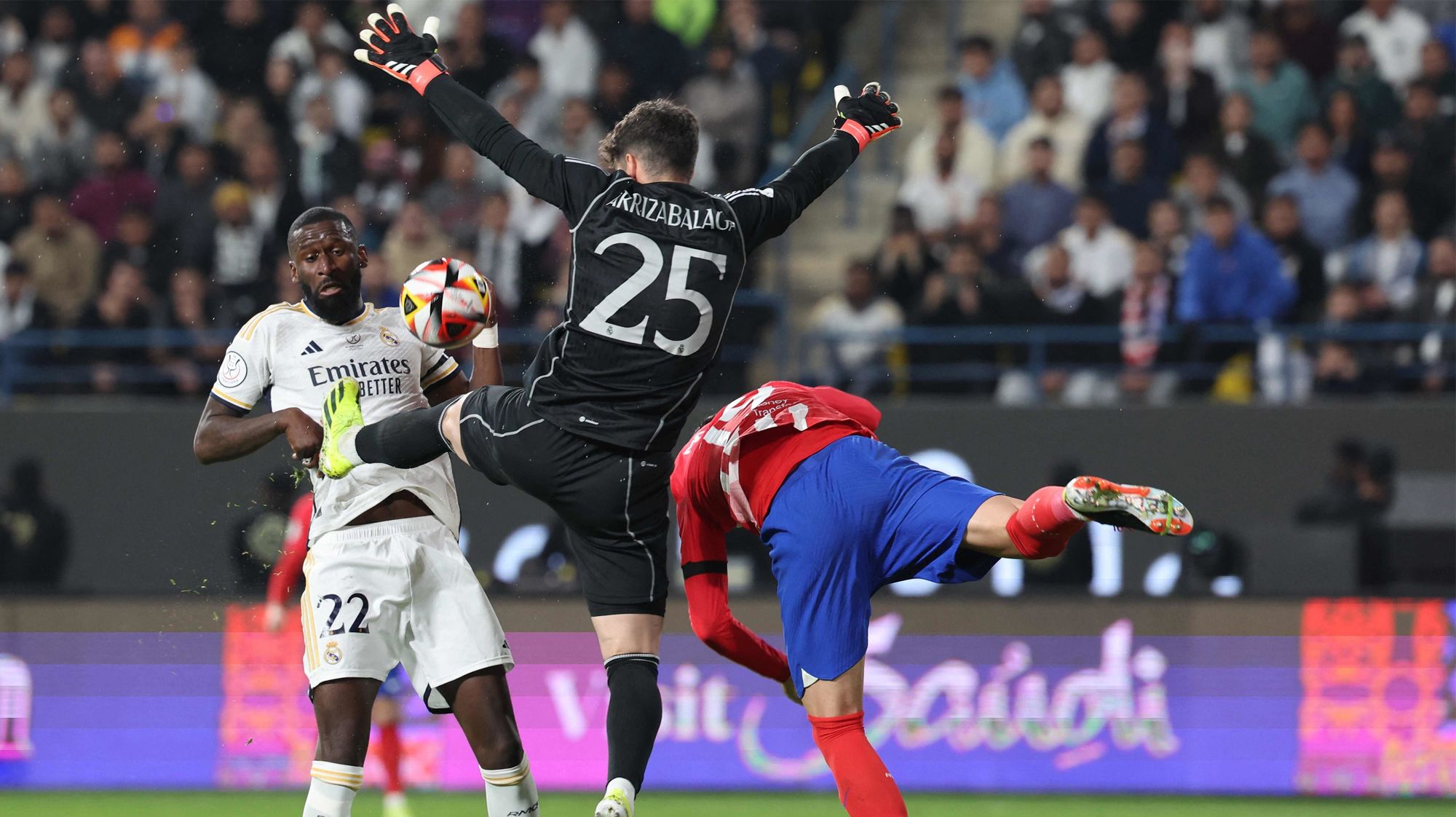 Tras ser señalado el miércoles, hoy Kepa ha vuelto a ser el epicentro en el Madrid: “Vaya año…”