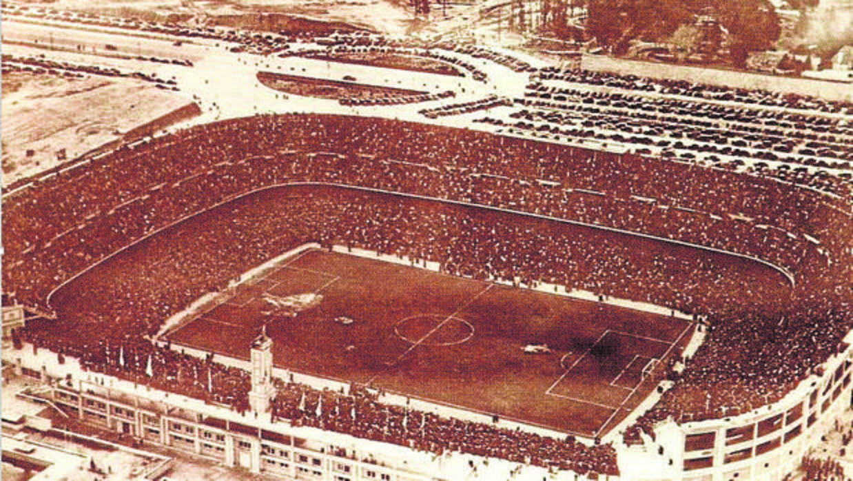 Hoy se cumplen 75 años de la inauguración del Santiago Bernabéu