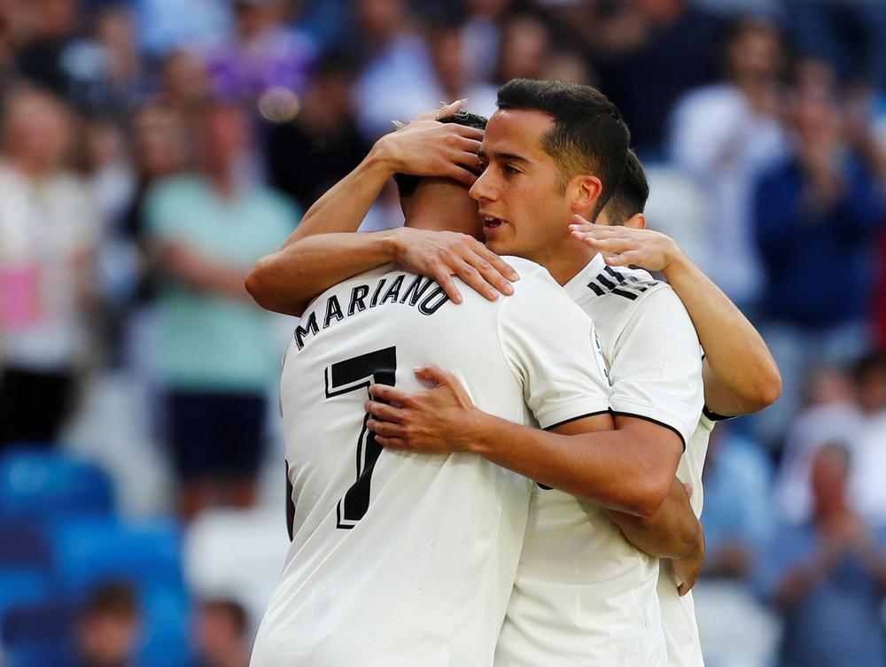 Lucas Vázquez y Mariano en un partido del Real Madrid