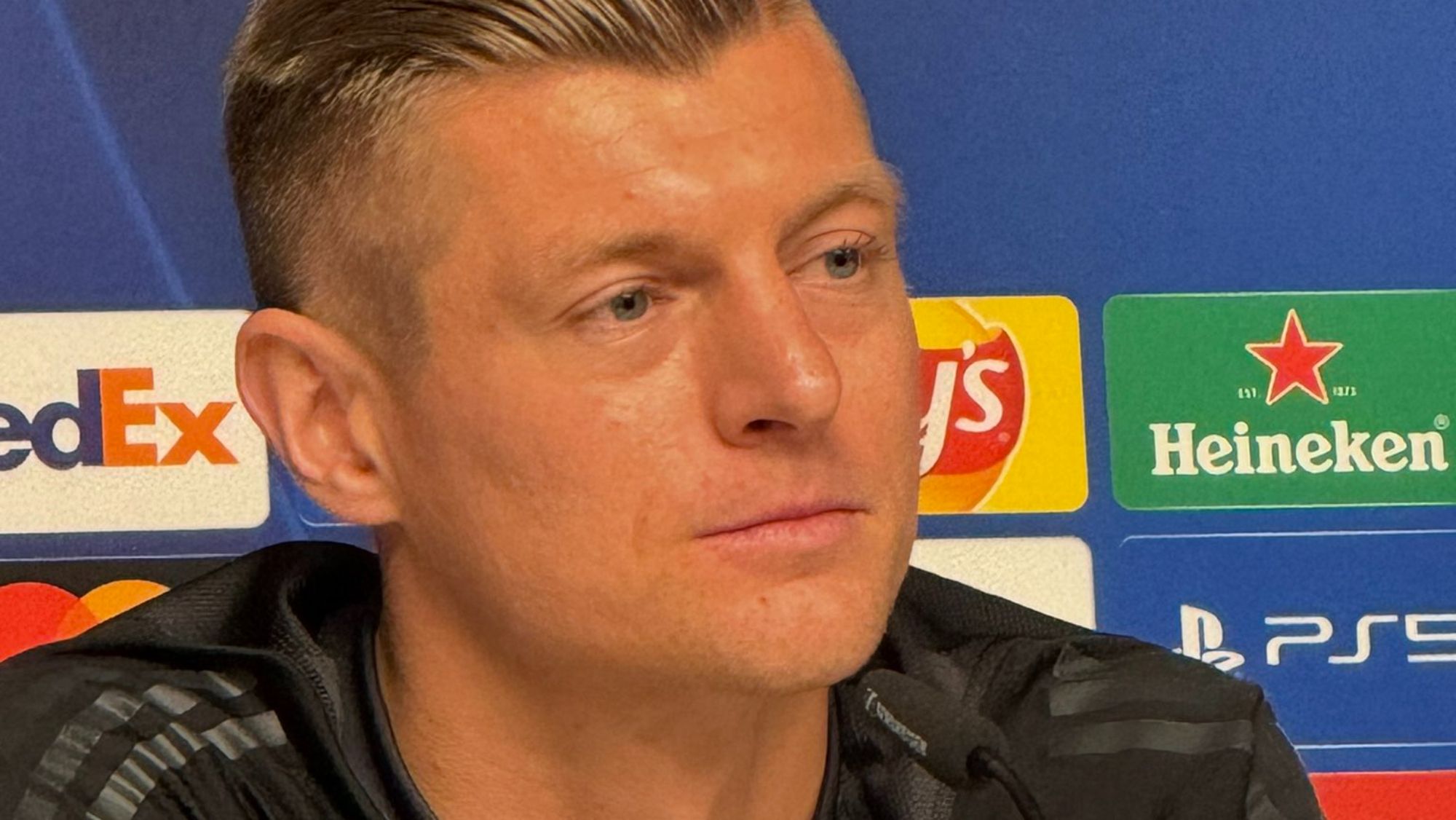 Kroos responde a la pregunta del millón sobre su renovación: “Siempre digo la verdad…”