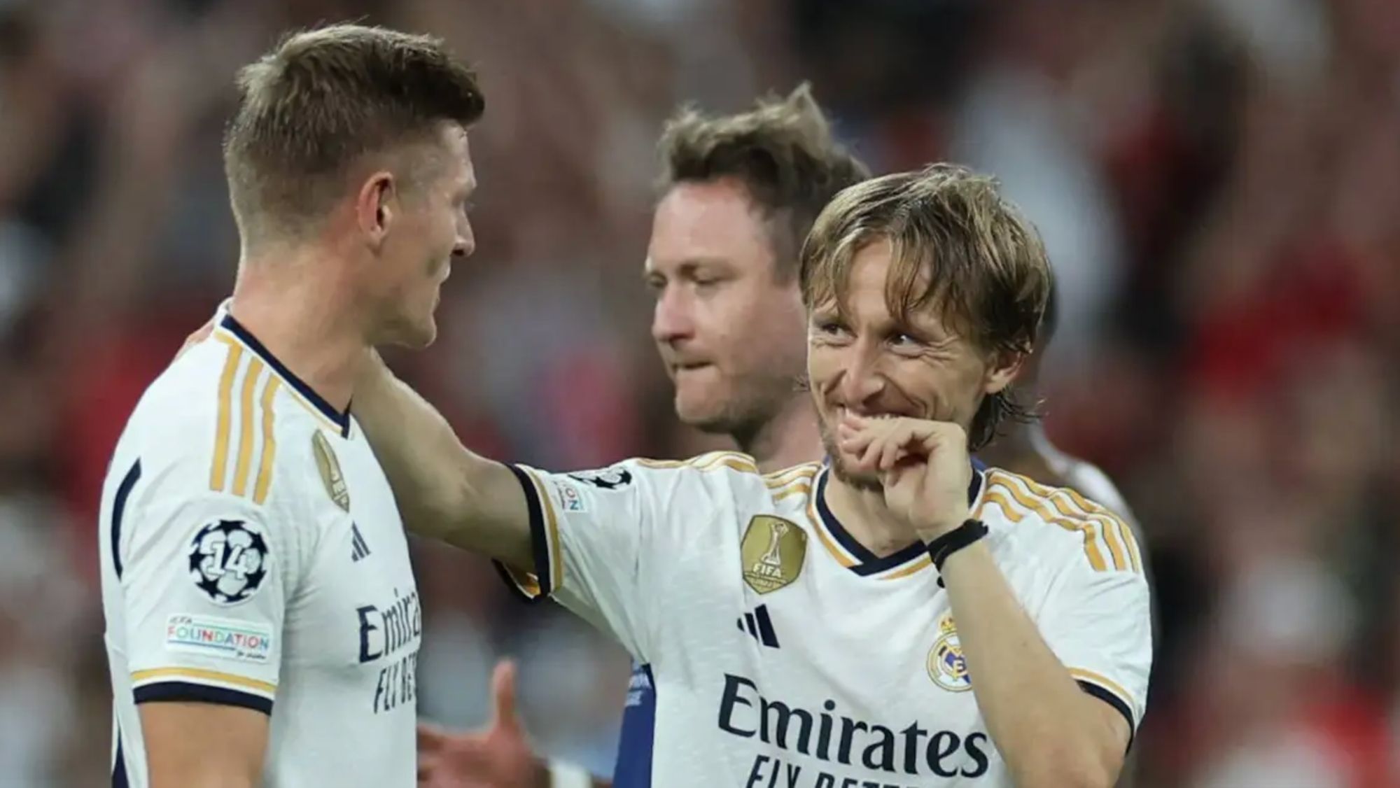 Modric y Kroos reciben una indecente propuesta  el club que desea a los dos el próximo año