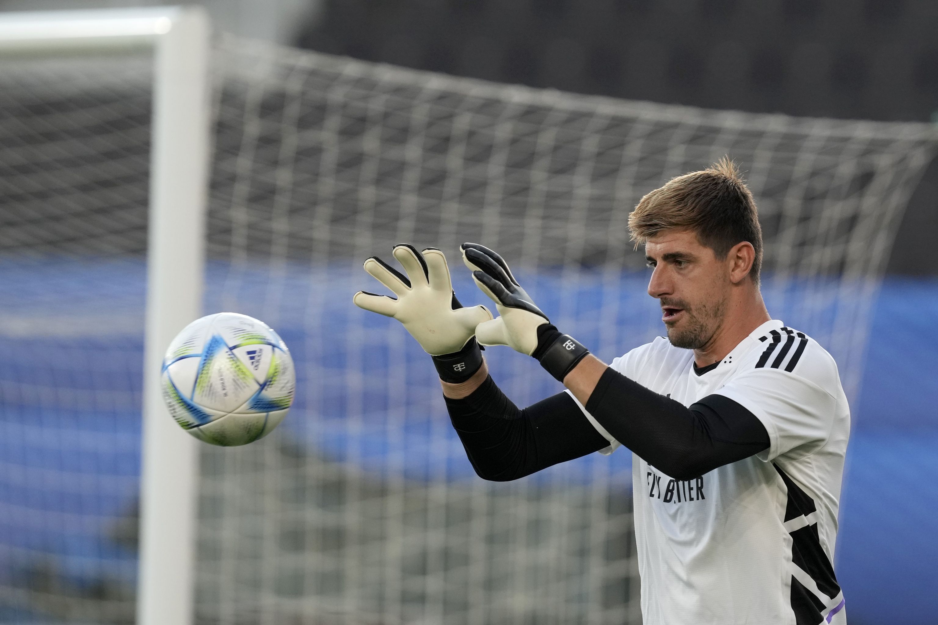 Courtois ya se encuentra entrenando con el Real Madrid