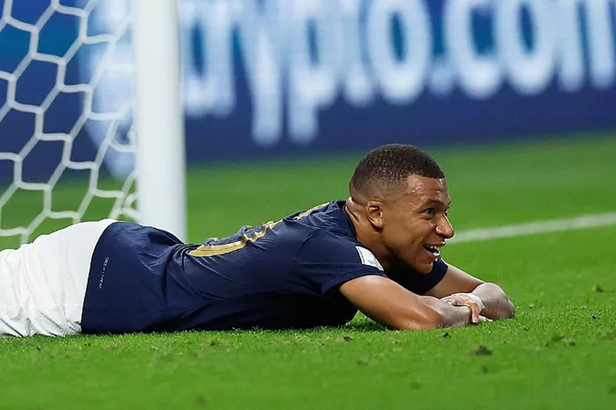 José Álvarez tiene miedo de que Mbappé acabe en el Madrid