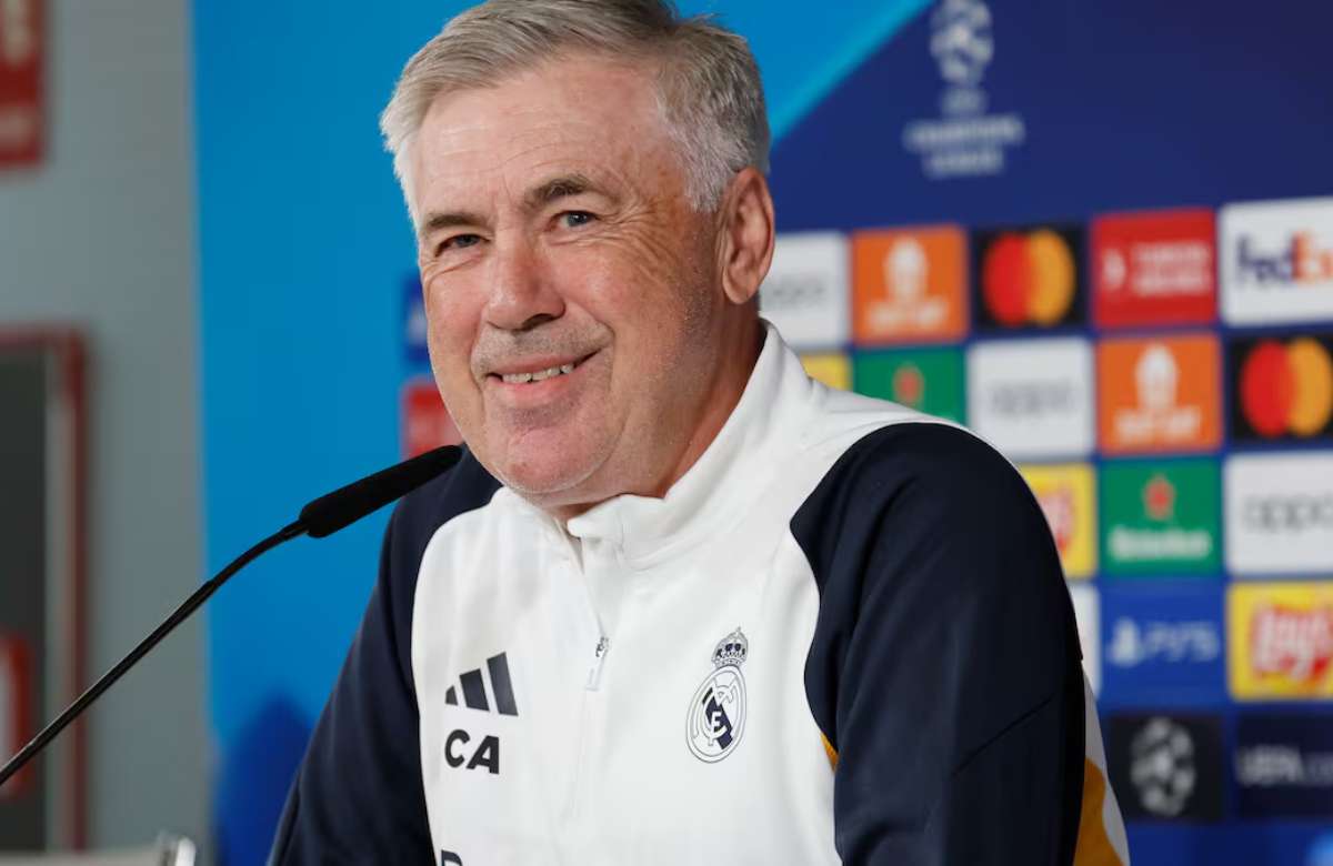 Ancelotti sonríe al confirmar que sigue una temporada más