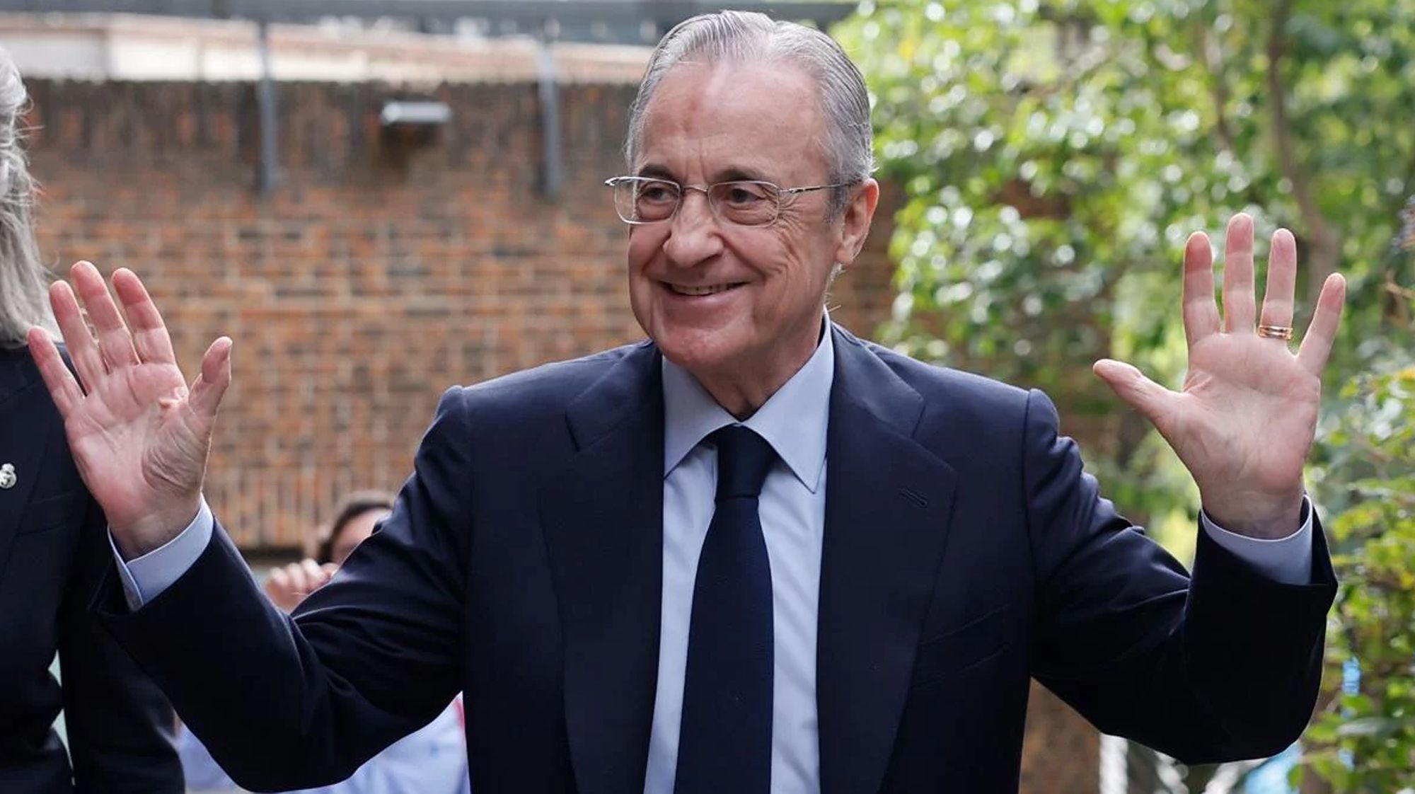 El crack de 70 ‘kilos’ que se pone a tiro del Real Madrid: Florentino lo fichará sí o sí