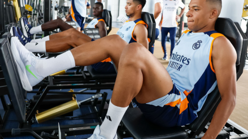 Mbappé en su primer entrenamiento 1