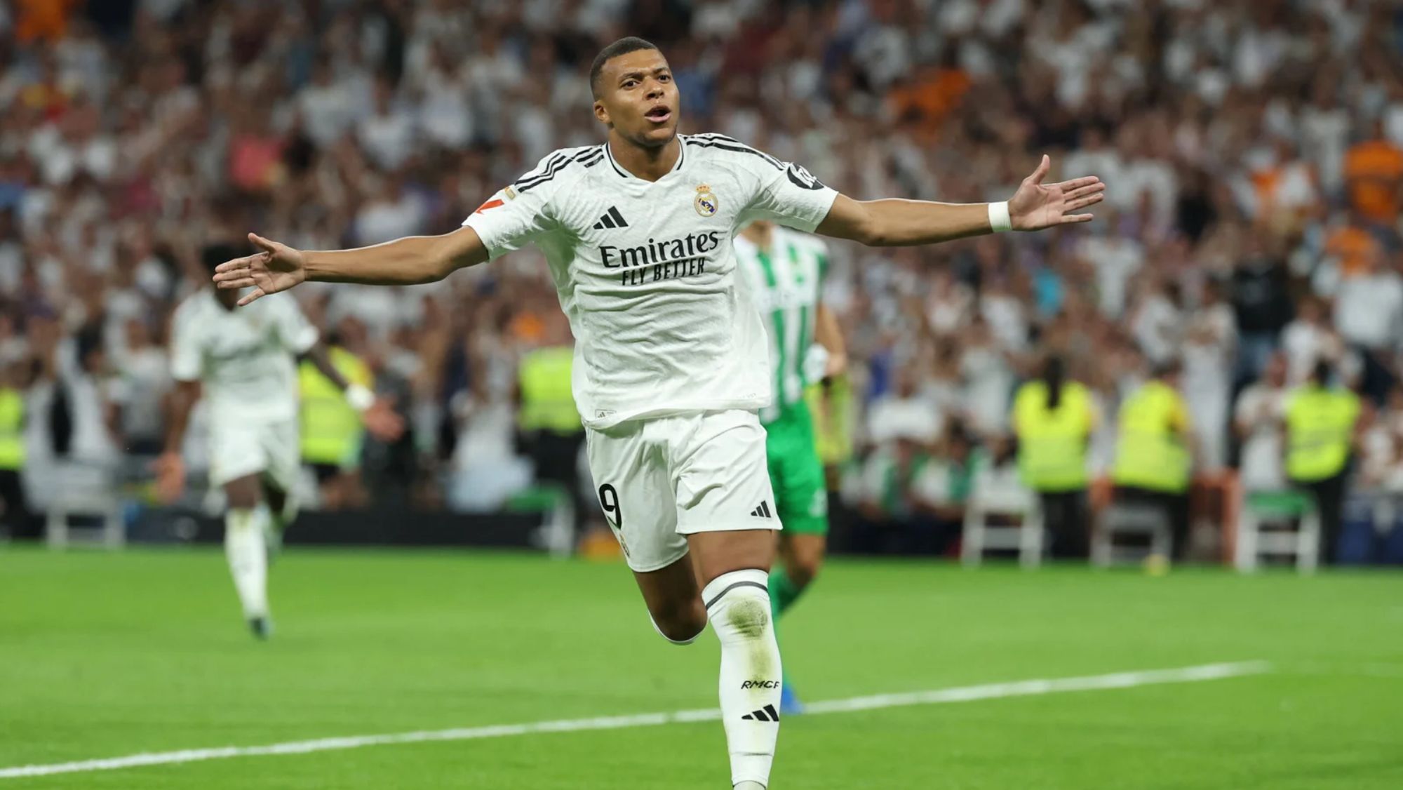 Mbappé, cuestionado por un jugador del Betis tras el partido: "Si fuera..."