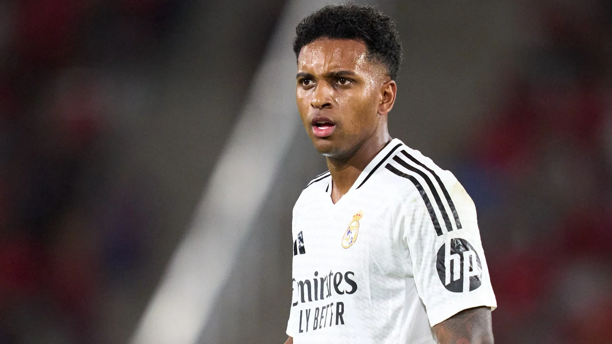 El Real Madrid mueve ficha para hacerse con el delantero de moda en Europa K.O. a Rodrygo