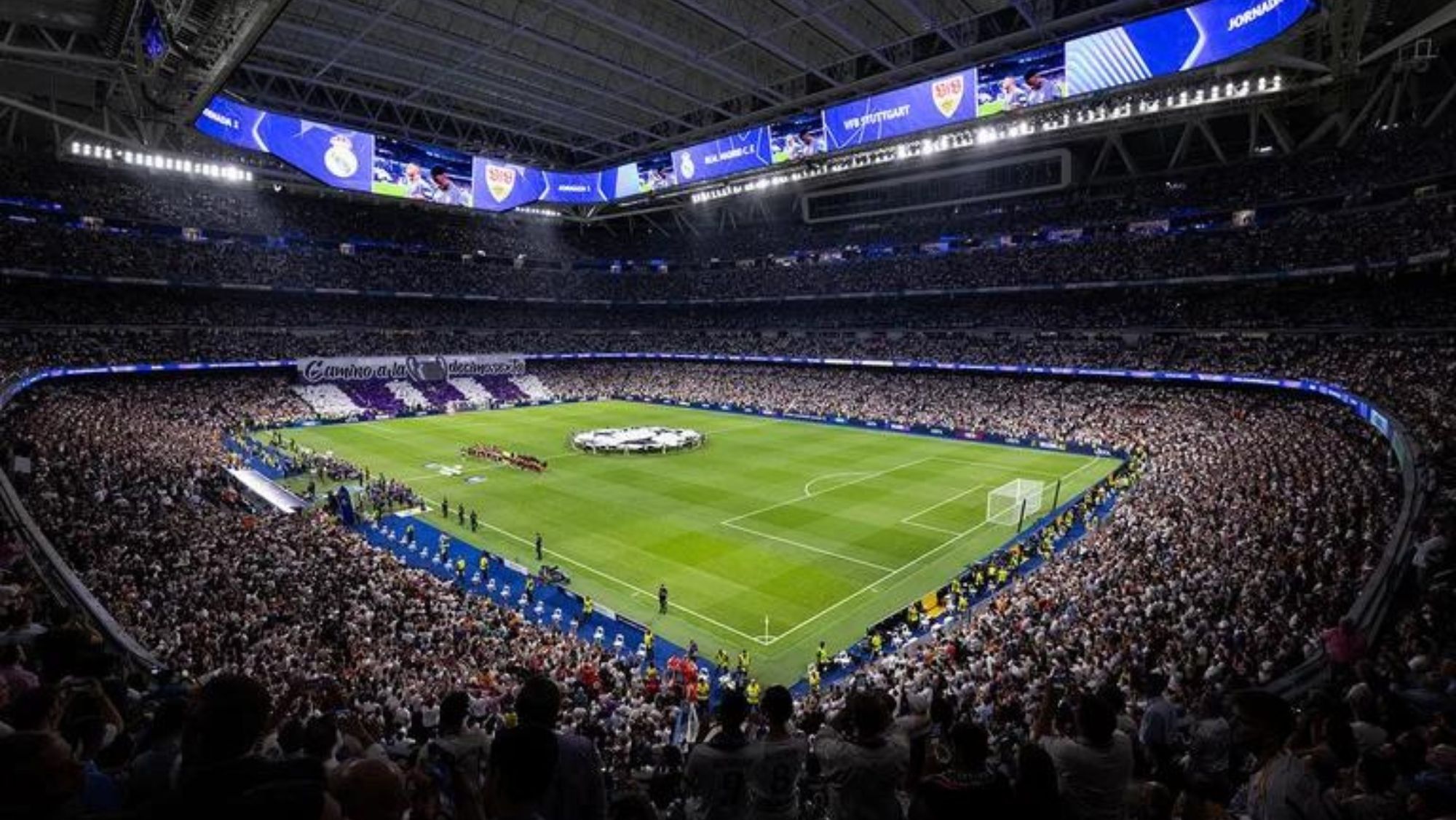 El Real Madrid prepara una reforma del Bernabéu para 2025: así será la nueva grada