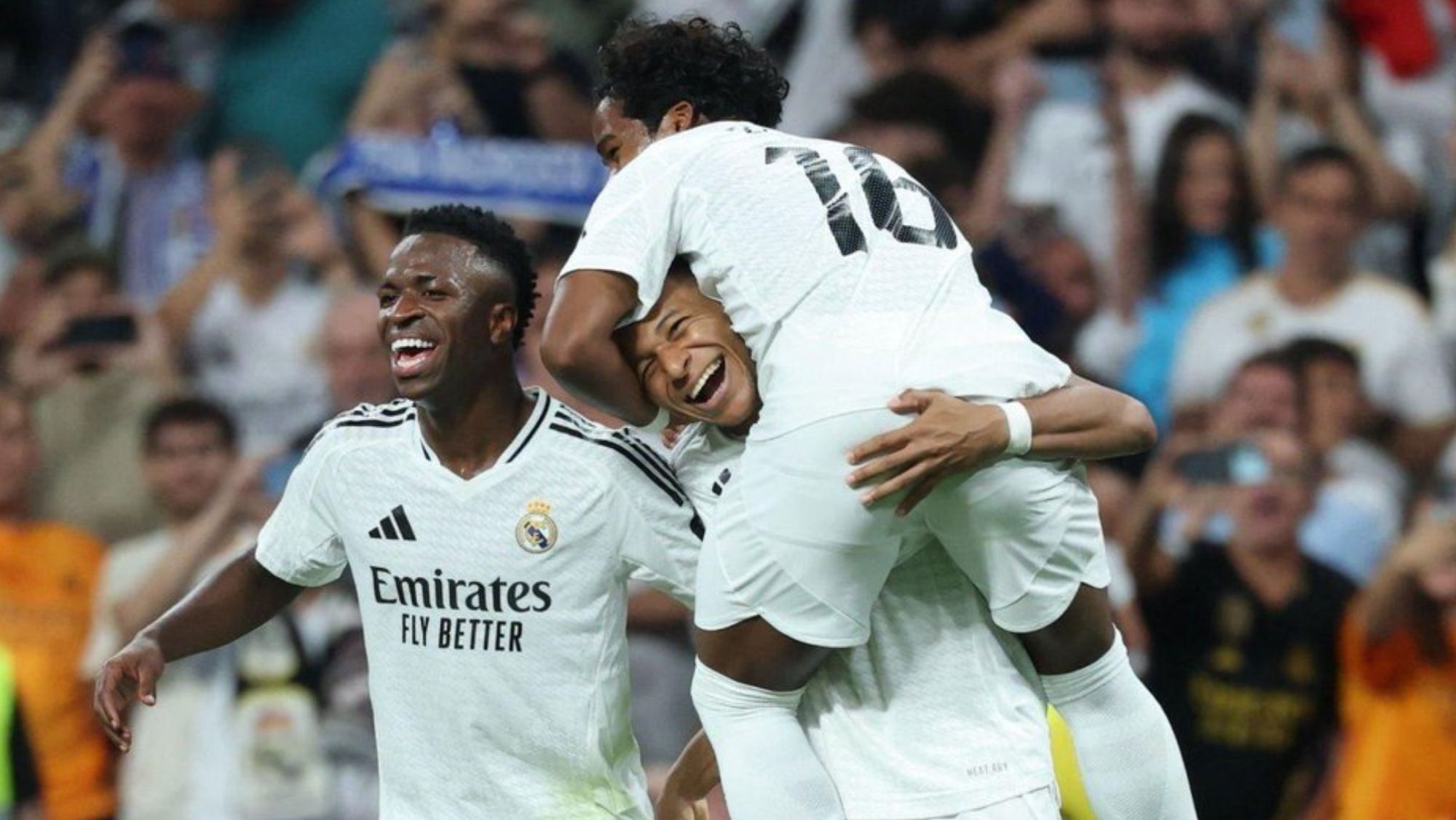 Vinicius, Mbappé y Endrick, celebrando un gol contra el Espanyol.