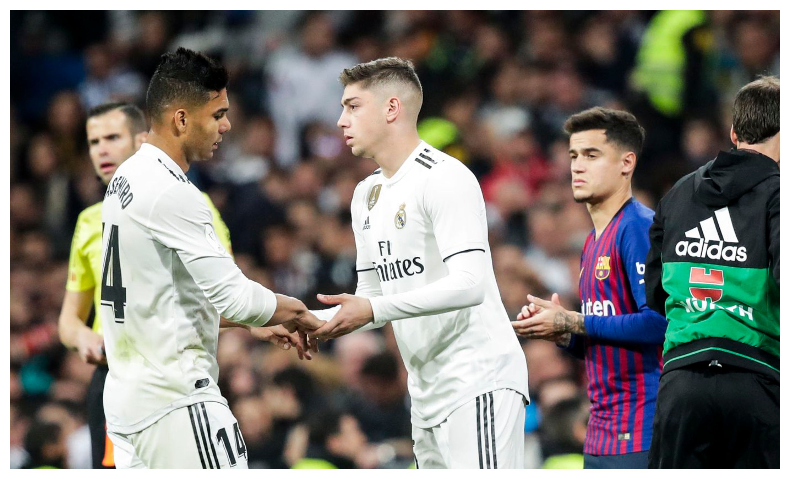 Casemiro y Fede Valverde durante un clásico en el Bernabéu