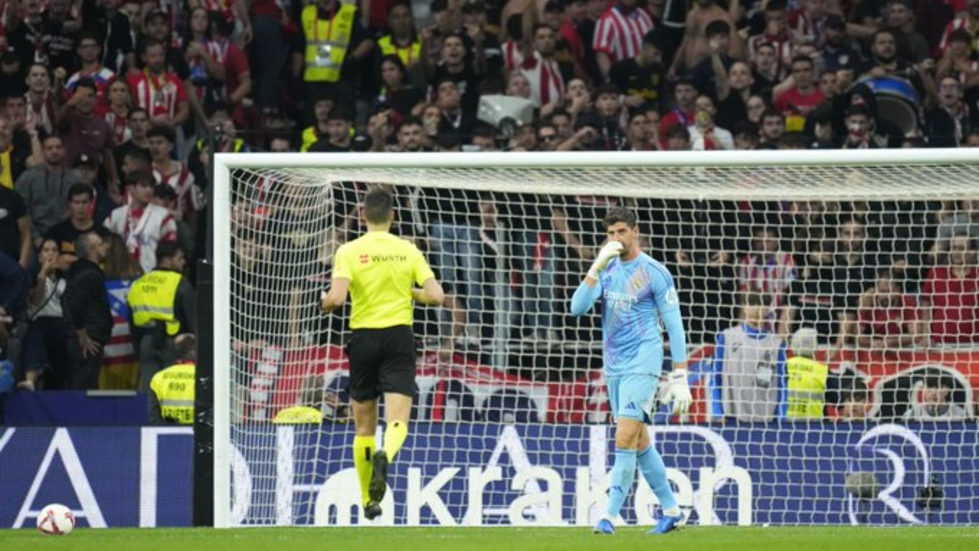 El motivo por el que podrían cerrar el Metropolitano: el Atlético ya conoce la posible sanción