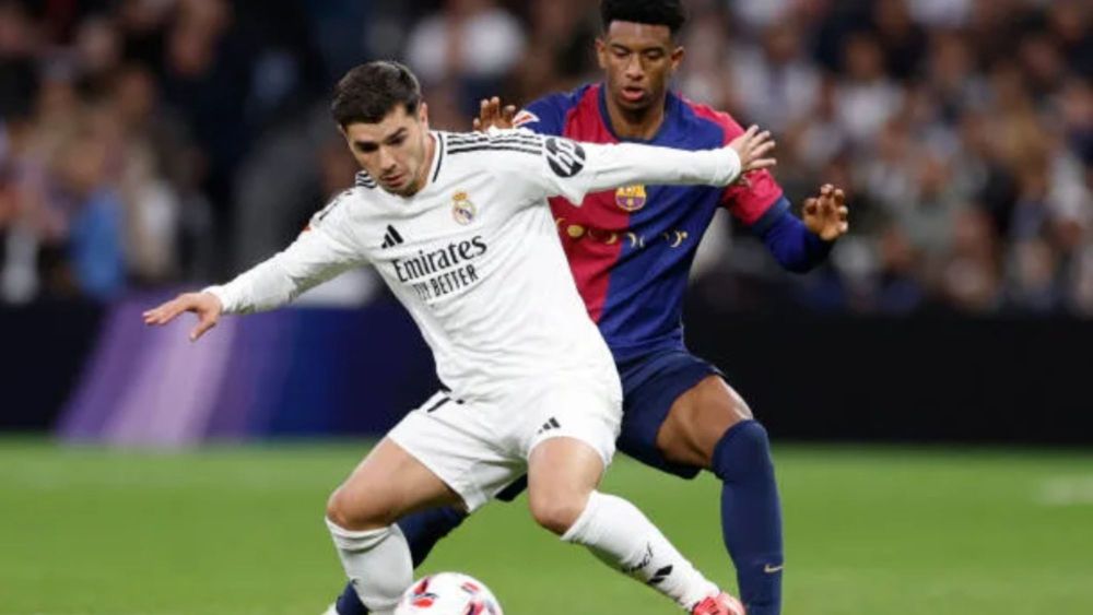 Brahim Díaz durante El Clásico