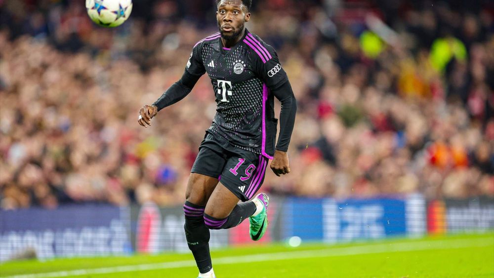 Alphonso Davies en el Santiago Bernabéu