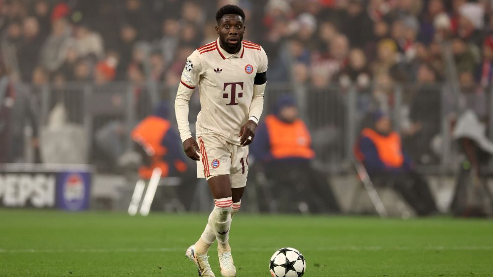 Alphonso Davies, en la lista del Madrid para reforzarse en 2025.