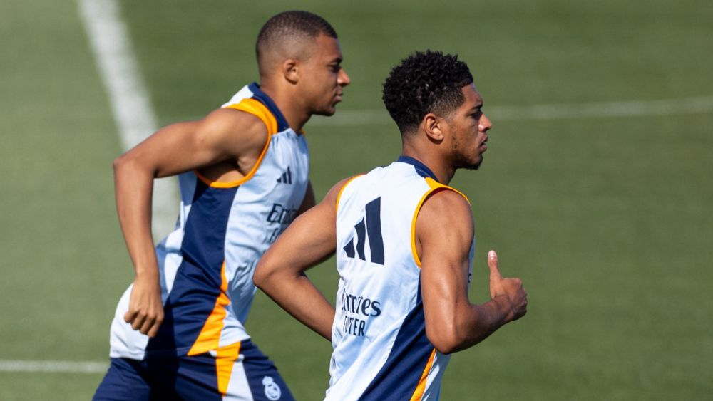 Jude Bellingham y Kylian Mbappé, entrenando con el Madrid, en Valdebebas.