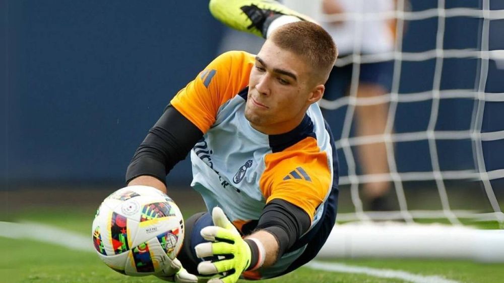 Fran González, durante un entrenamiento con el Real Madrid.