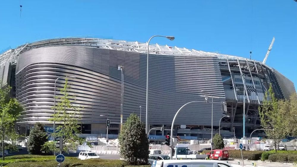 Fachada exterior del Nuevo Santiago Bernabéu