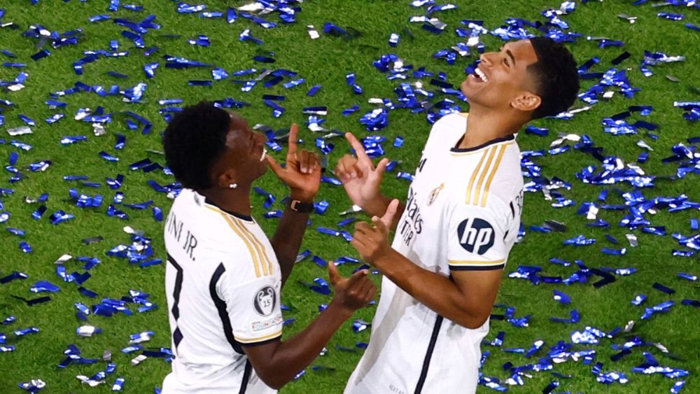 Vinicius Junior y Jude Bellingham, celebrando la Liga de Campeones conseguida la pasada temporada por el Real Madrid.