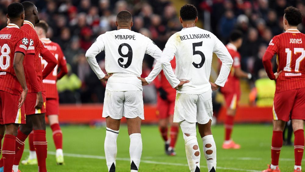 Kylian Mbappé y Jude Bellingham, en Anfield, durante el partido ante el Liverpool de este miércoles.