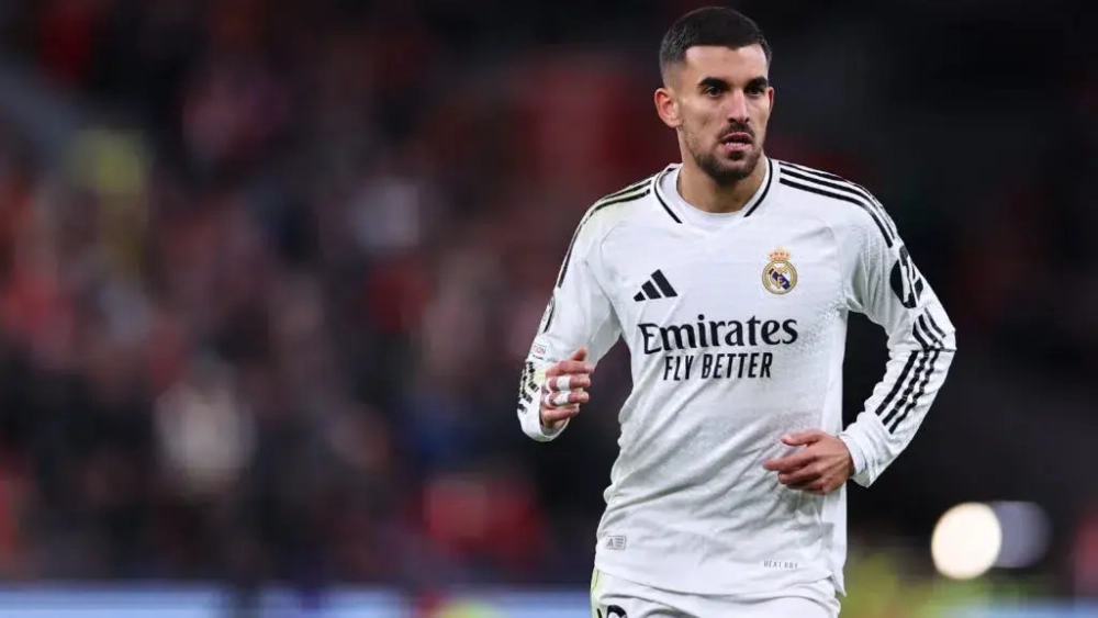 Ceballos durante el partido en Anfield