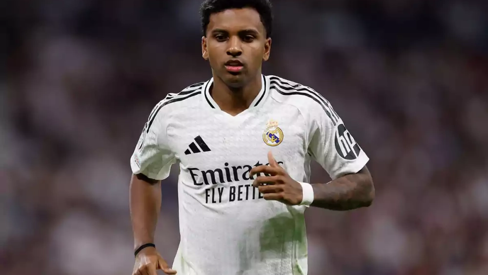 Rodrygo serio en partido