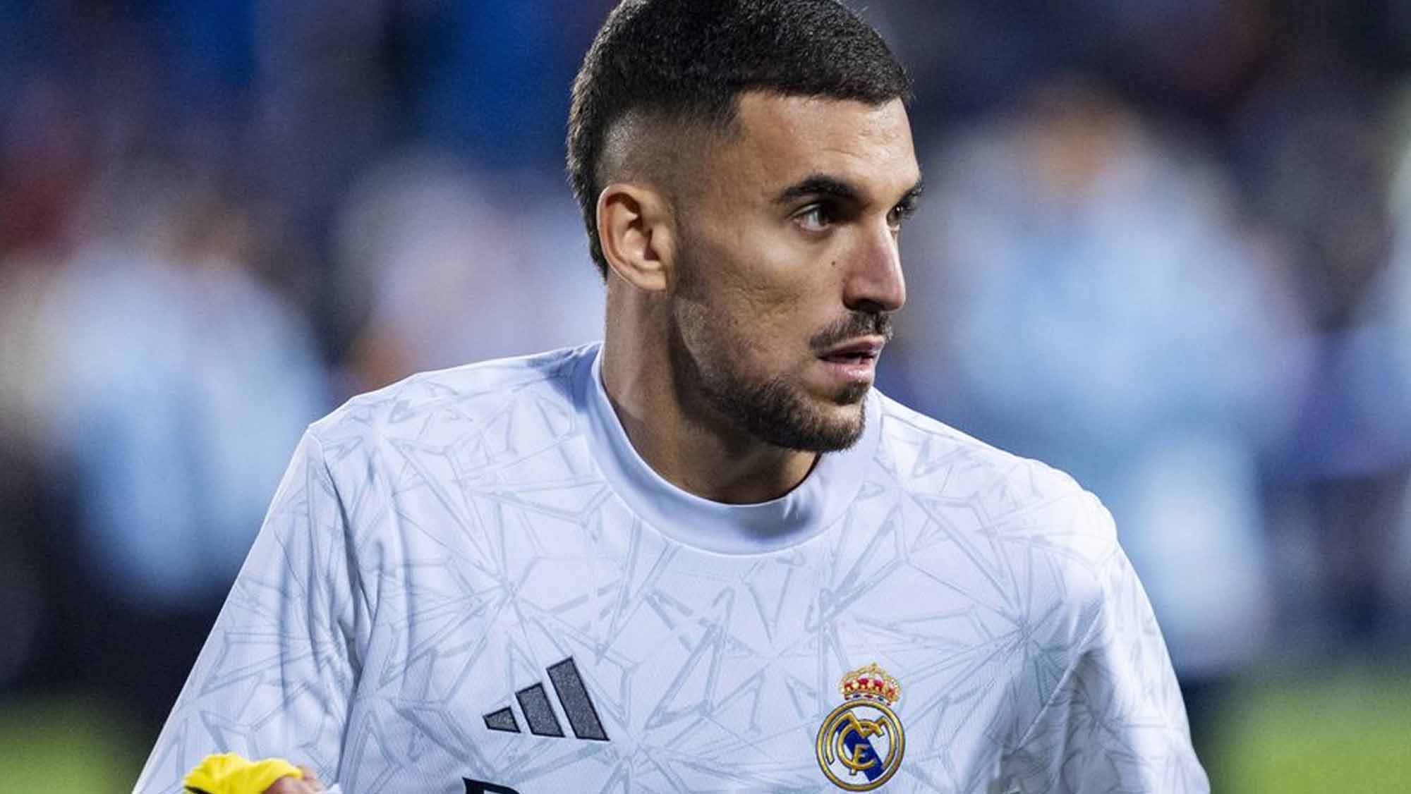 Dani Ceballos calentando