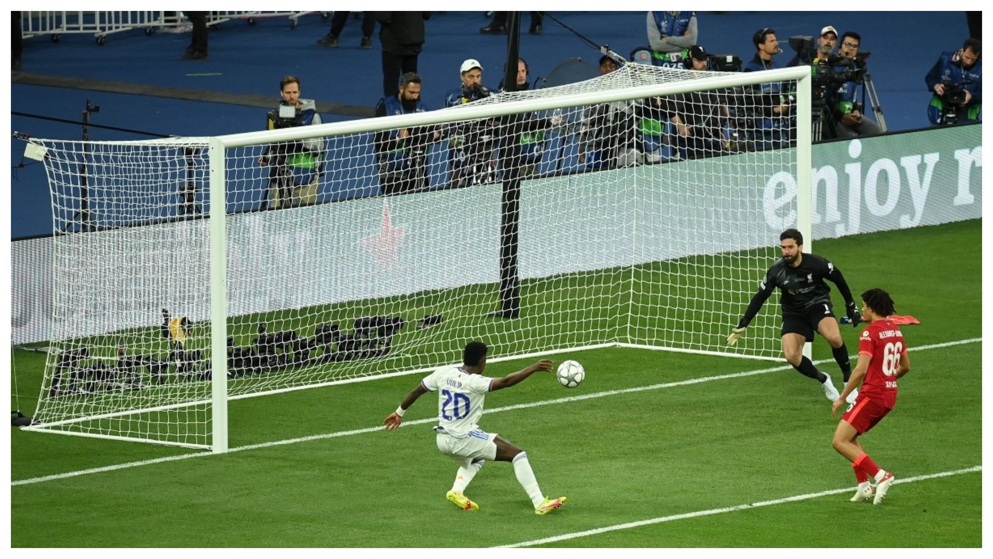 Gol de Vinicius en la final de la Copa de Europa de 2022