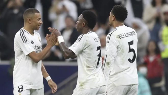 Kylian Mbappé agradeció a Vini Jr. la gran asistencia en el primer tanto del Real Madrid.