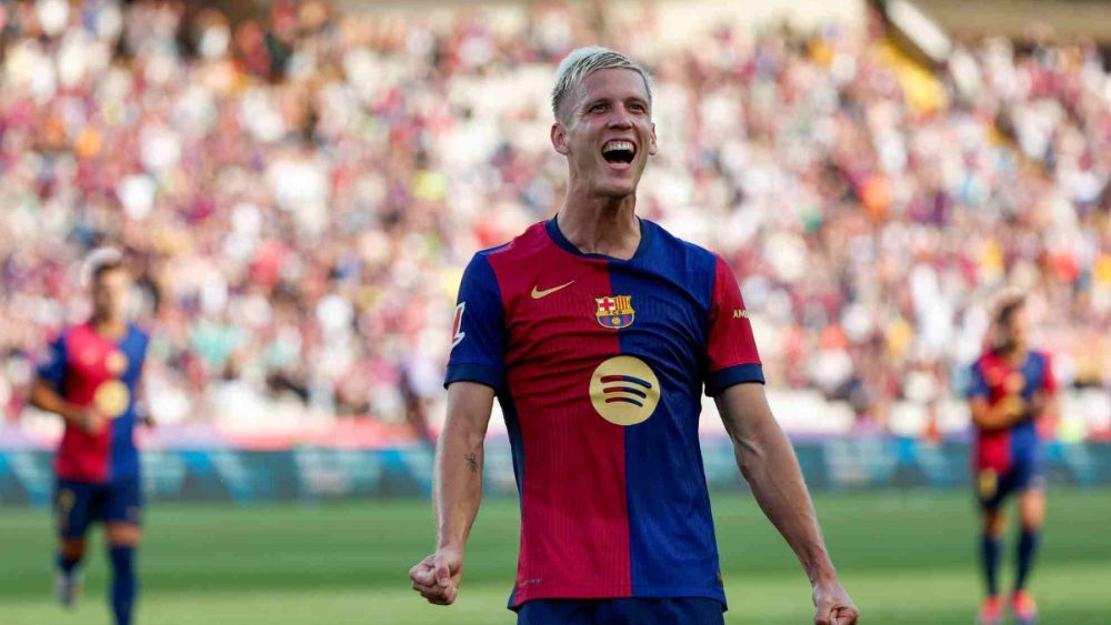 Dani Olmo, celebrando un gol con el Barcelona durante un partido de esta temporada.