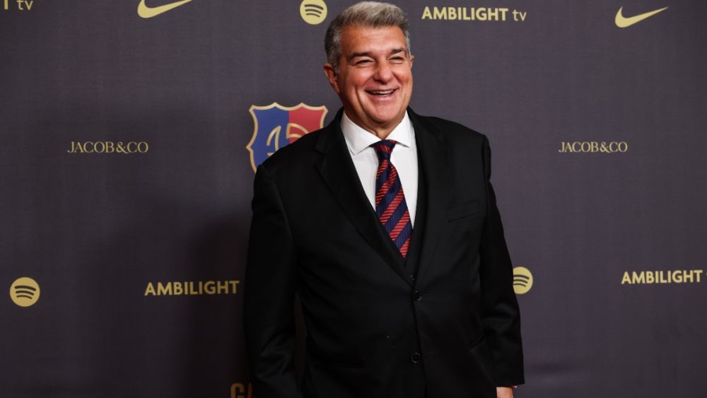 Joan Laporta ha recibido un trato de favor por parte del Gobierno de España para poder inscribir a Dani Olmo y Pau Víctor en la plantilla del Barça.