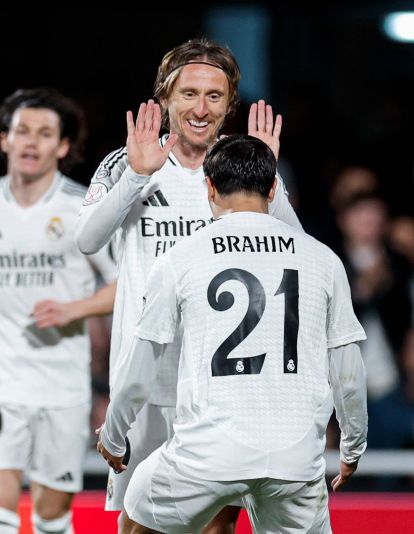 Jugadores del Real Madrid celebrando un gol.