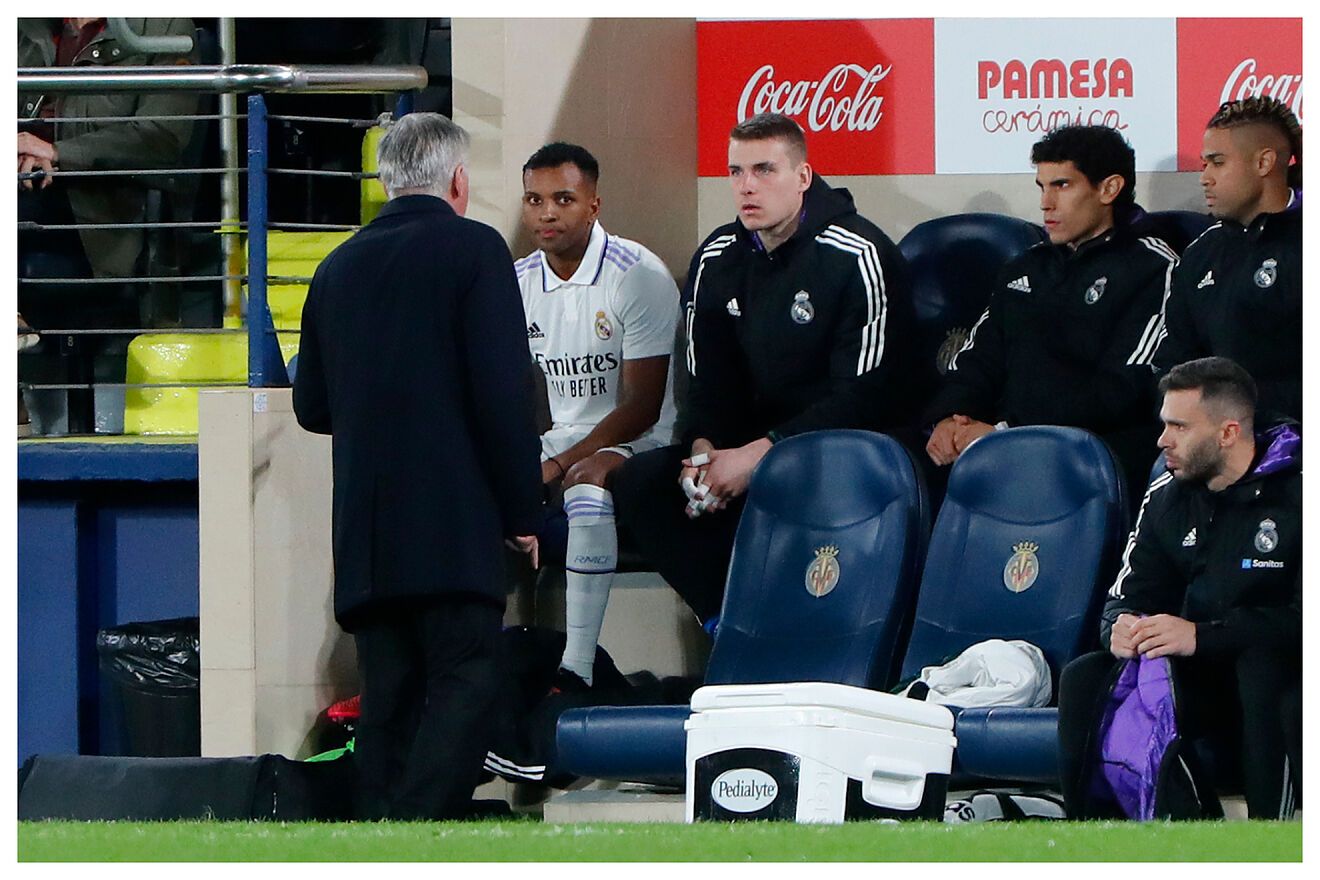 Rodrygo la tomó contra Ancelotti en un partido gris del brasileño 