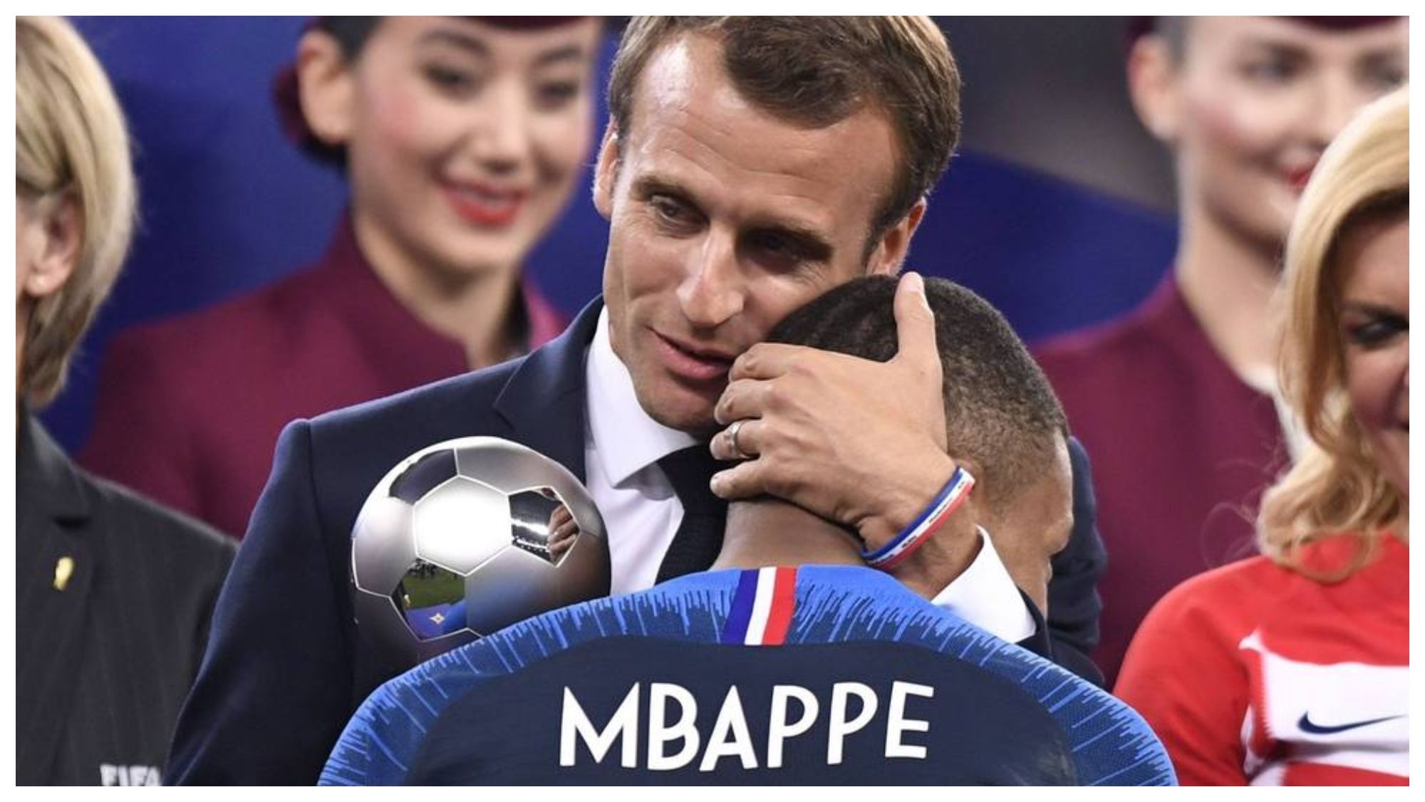 Emmanuel Macron y Kylian Mbappé