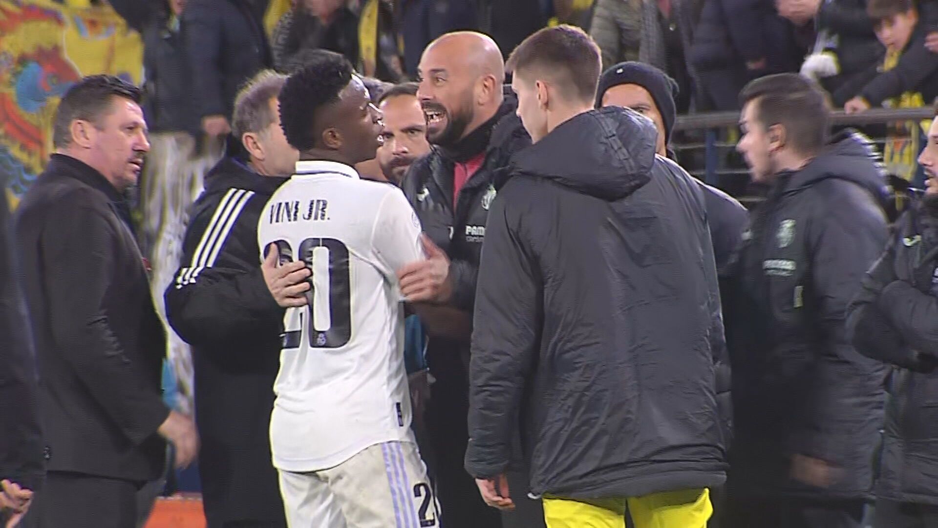 La bronca de Pepe Reina con Vinicius Jr