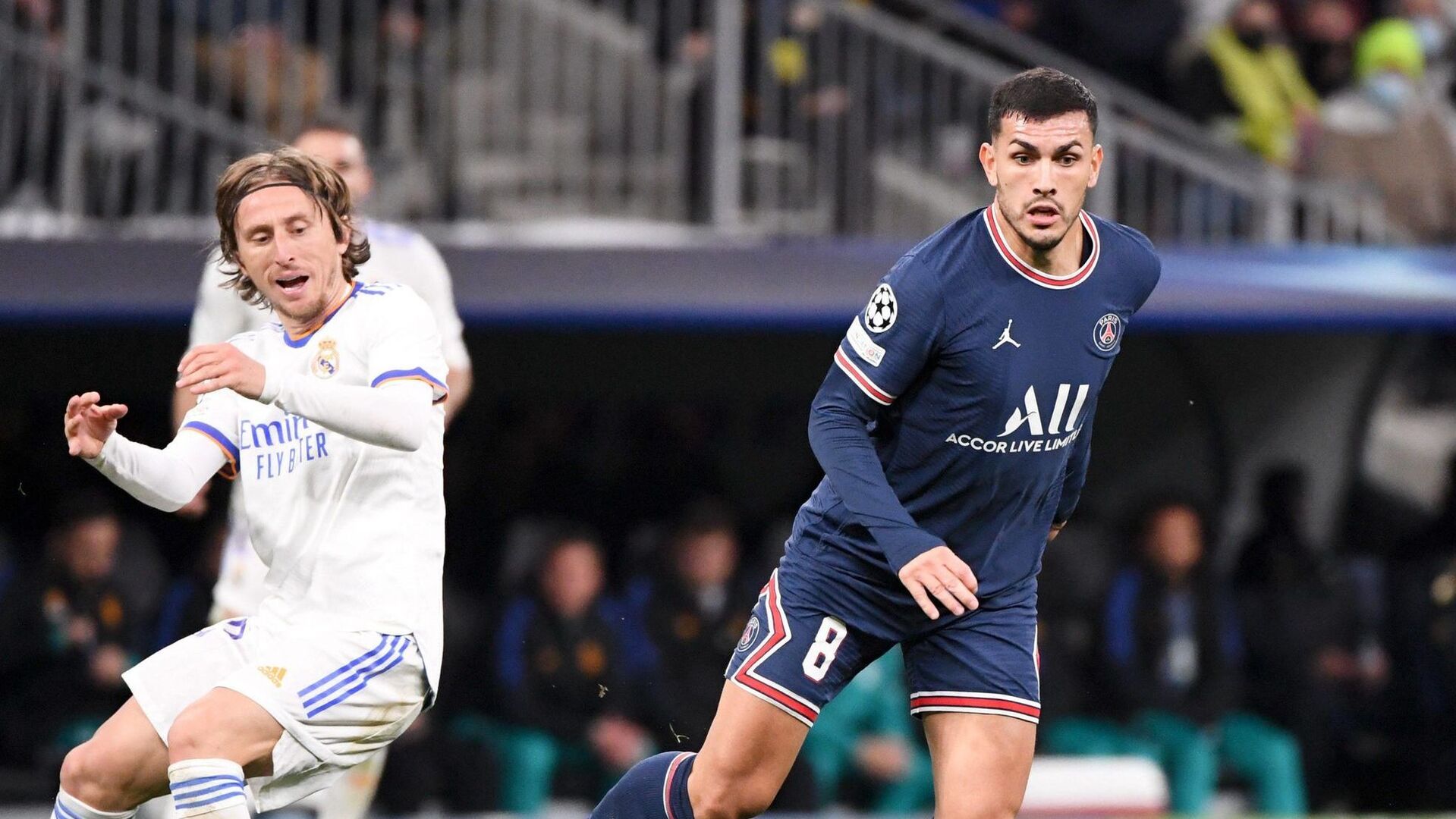 Leandro Paredes, en el partido ante el Real Madrid en el Santiago Bernabéu