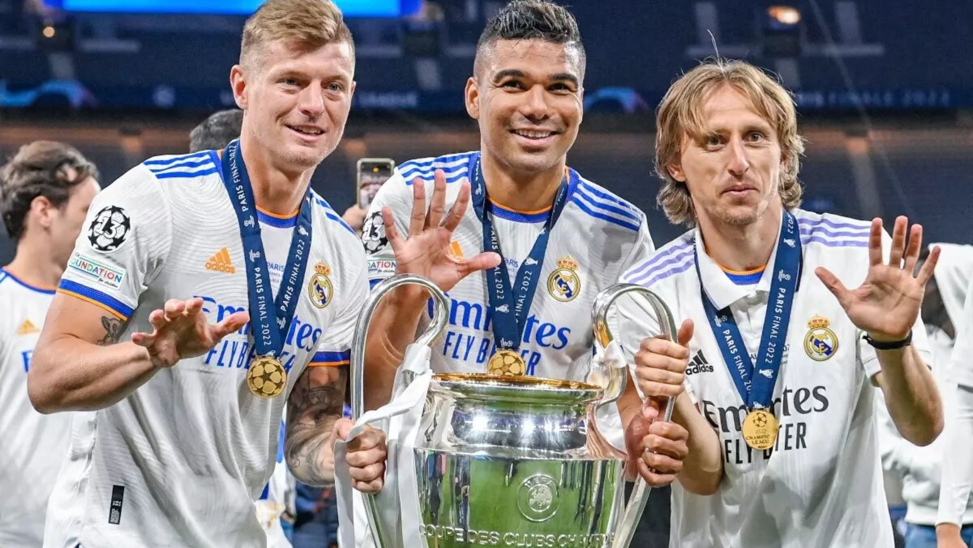 Kroos y Modric se acordaron de Casemiro tras su exhibición con el Manchester United